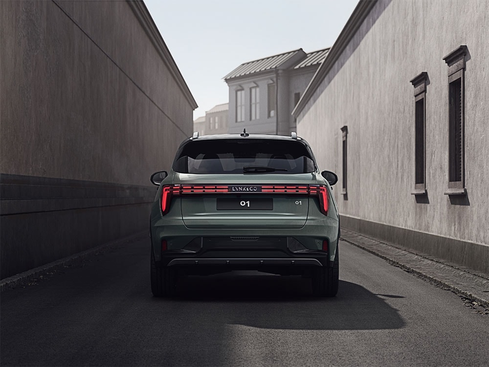 New Lynk & Co 01